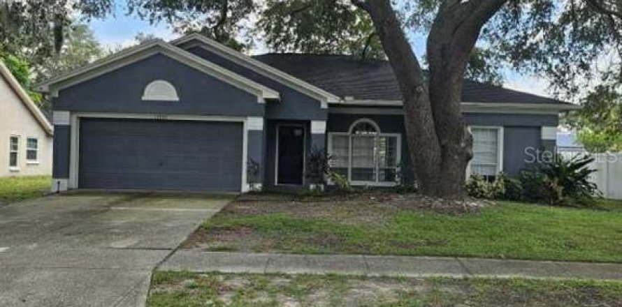 Villa ou maison à Riverview, Floride 4 chambres, 181.07 m2 № 2415229