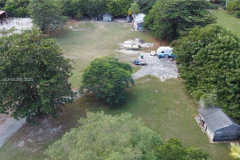 Immobilier commercial à Homestead, Floride № 2039205