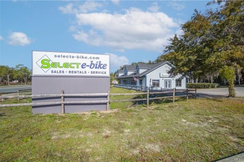 Immobilier commercial à vendre à Inverness, Floride: 222.22 m2 № 2128439 - photo 2