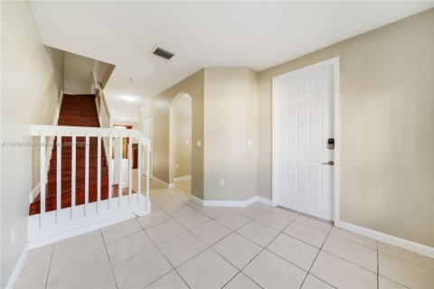 Adosado en alquiler en Cutler Bay, Florida, 3 dormitorios, 123.1 m2 № 1969361 - foto 8