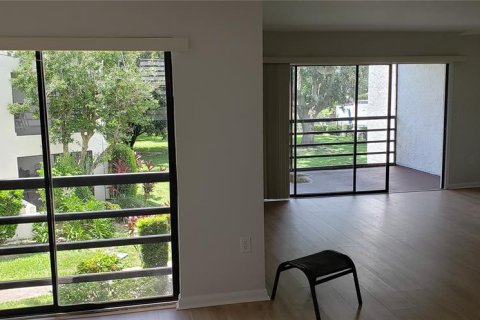 Copropriété à louer à Sarasota, Floride: 2 chambres, 134.15 m2 № 1835339 - photo 10