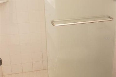 Copropriété à louer à Sarasota, Floride: 2 chambres, 134.15 m2 № 1835339 - photo 17