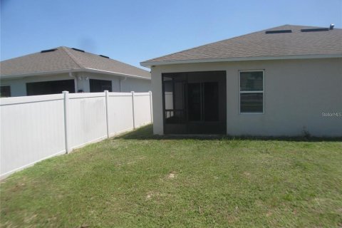 House in Auburndale, Florida 3 bedrooms, 161.93 sq.m. № 2278000 - photo 4