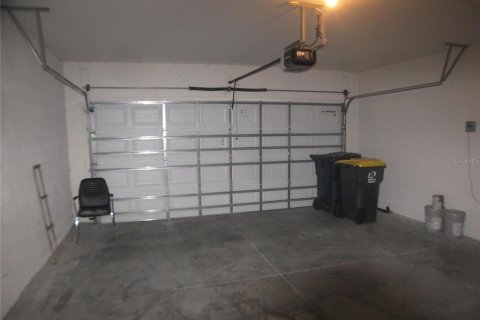 House in Auburndale, Florida 3 bedrooms, 161.93 sq.m. № 2278000 - photo 8