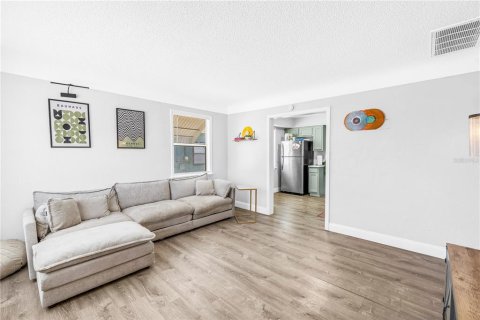 Villa ou maison à vendre à Saint Petersburg, Floride: 3 chambres, 118.91 m2 № 2203023 - photo 5