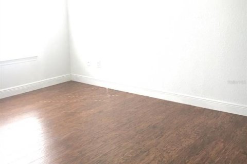 Condo in Kissimmee, Florida, 2 bedrooms  № 1899016 - photo 4