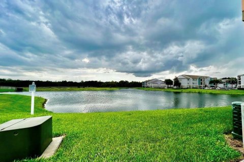 Condo in Kissimmee, Florida, 2 bedrooms  № 1899016 - photo 14