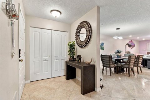 Copropriété à vendre à Palm Harbor, Floride: 2 chambres, 149.67 m2 № 2408027 - photo 2
