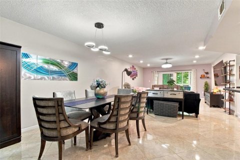 Copropriété à vendre à Palm Harbor, Floride: 2 chambres, 149.67 m2 № 2408027 - photo 10