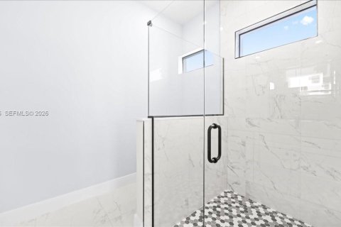 Casa en venta en Cape Coral, Florida, 4 dormitorios, 171.13 m2 № 2055222 - foto 15