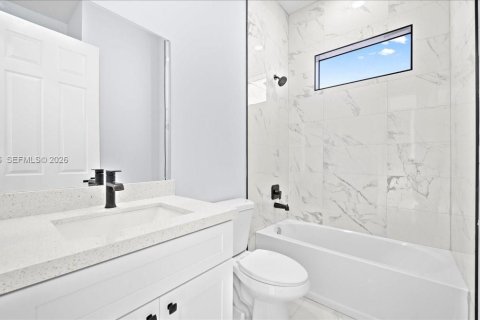 Casa en venta en Cape Coral, Florida, 4 dormitorios, 171.13 m2 № 2055222 - foto 17