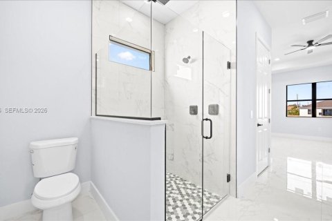 Casa en venta en Cape Coral, Florida, 4 dormitorios, 171.13 m2 № 2055222 - foto 12