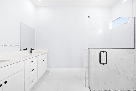 Casa en venta en Cape Coral, Florida, 4 dormitorios, 171.13 m2 № 2055222 - foto 14