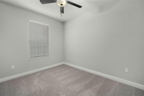 Casa en venta en Kissimmee, Florida, 3 dormitorios, 139.35 m2 № 2384414 - foto 16