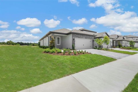 Casa en venta en Kissimmee, Florida, 3 dormitorios, 139.35 m2 № 2384414 - foto 3