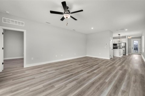 Casa en venta en Kissimmee, Florida, 3 dormitorios, 139.35 m2 № 2384414 - foto 9