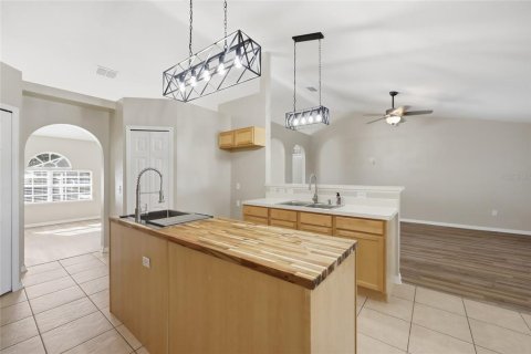 Купить виллу или дом в Чулуота, Флорида 8 комнат, 209.59м2, № 2095503 - фото 23