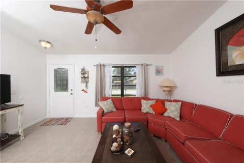 Villa ou maison à louer à Port Charlotte, Floride: 2 chambres, 85.19 m2 № 213404 - photo 4