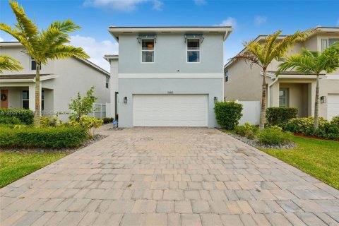 Casa en venta en Homestead, Florida, 4 dormitorios, 198.63 m2 № 2243981 - foto 2
