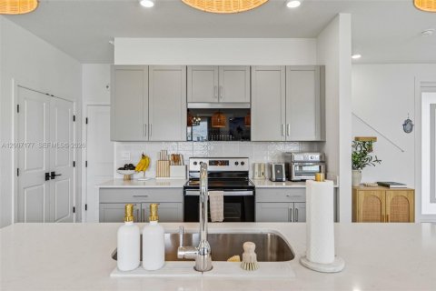 Casa en venta en Homestead, Florida, 4 dormitorios, 198.63 m2 № 2243981 - foto 15