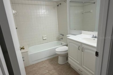 Condo in Sanford, Florida, 2 bedrooms № 2119094 - photo 21