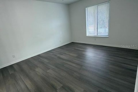 Condo in Sanford, Florida, 2 bedrooms № 2119094 - photo 13