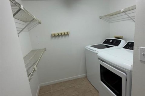 Condo in Sanford, Florida, 2 bedrooms № 2119094 - photo 22
