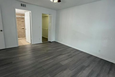 Condo in Sanford, Florida, 2 bedrooms № 2119094 - photo 15