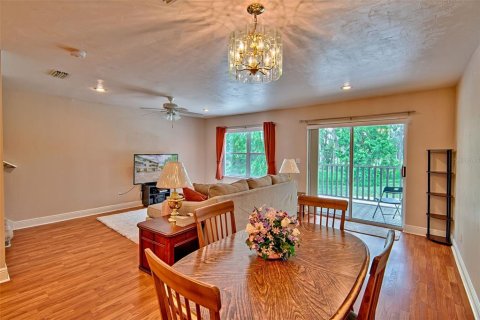 Touwnhouse à vendre à Gainesville, Floride: 3 chambres, 156.08 m2 № 1786222 - photo 10