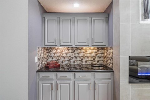 Villa ou maison à vendre à Oldsmar, Floride: 3 chambres, 215.16 m2 № 2416261 - photo 27