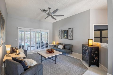 Villa ou maison à vendre à Oldsmar, Floride: 3 chambres, 215.16 m2 № 2416261 - photo 8
