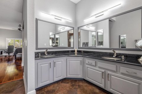 Villa ou maison à vendre à Oldsmar, Floride: 3 chambres, 215.16 m2 № 2416261 - photo 15
