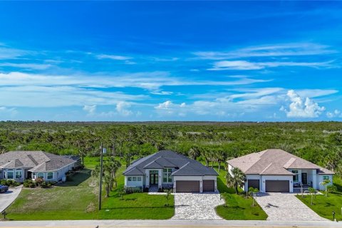 Villa ou maison à vendre à Rotonda, Floride: 3 chambres, 202.81 m2 № 1782177 - photo 2