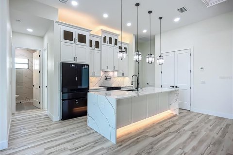 Villa ou maison à vendre à Rotonda, Floride: 3 chambres, 202.81 m2 № 1782177 - photo 24