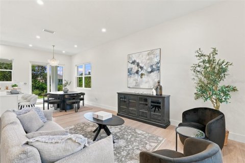 Casa en venta en North Port, Florida, 3 dormitorios, 147.25 m2 № 2383637 - foto 4