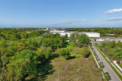 Commercial property in Tampa, Florida № 2155606 - photo 23