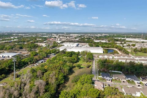 Commercial property in Tampa, Florida № 2155606 - photo 20