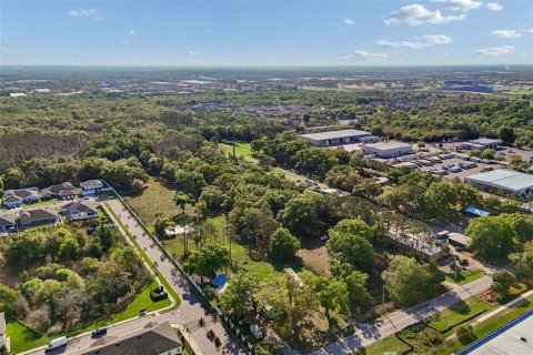 Commercial property in Tampa, Florida № 2155606 - photo 10