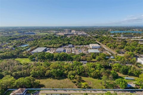 Commercial property in Tampa, Florida № 2155606 - photo 14
