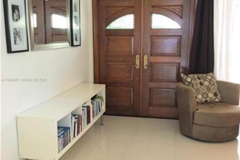 Touwnhouse à louer à Miami, Floride: 2 chambres, 100.52 m2 № 2009195 - photo 13