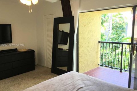 Touwnhouse à louer à Miami, Floride: 2 chambres, 100.52 m2 № 2009195 - photo 17