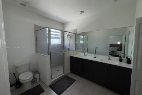 Adosado en venta en Homestead, Florida, 3 dormitorios, 133.97 m2 № 1992315 - foto 26