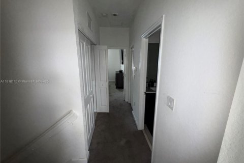 Adosado en venta en Homestead, Florida, 3 dormitorios, 133.97 m2 № 1992315 - foto 16