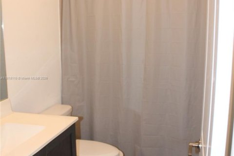 Adosado en venta en Homestead, Florida, 3 dormitorios, 133.97 m2 № 1992315 - foto 18