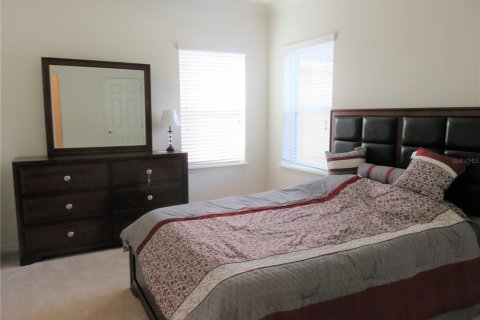 House in Tampa, Florida 4 bedrooms, 276.57 sq.m. № 1895084 - photo 16
