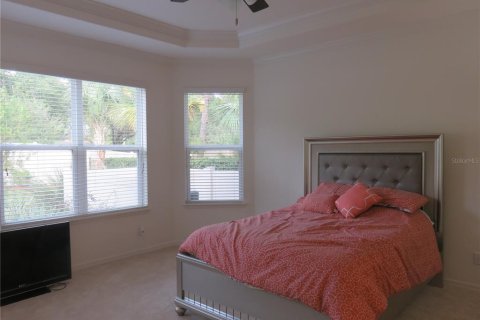 House in Tampa, Florida 4 bedrooms, 276.57 sq.m. № 1895084 - photo 6