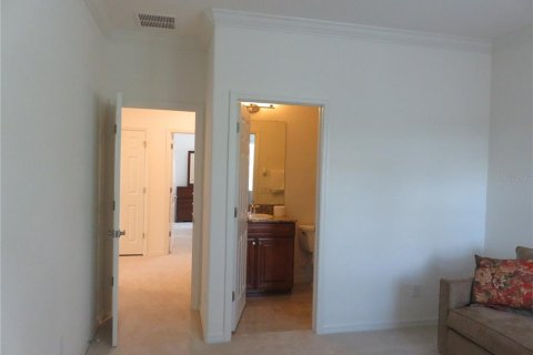 House in Tampa, Florida 4 bedrooms, 276.57 sq.m. № 1895084 - photo 18