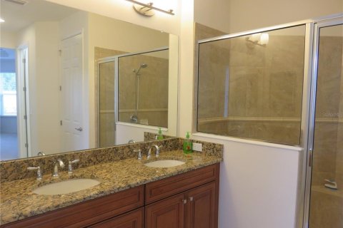 House in Tampa, Florida 4 bedrooms, 276.57 sq.m. № 1895084 - photo 9