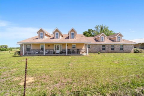 House in Dunnellon, Florida 4 bedrooms, 344.95 sq.m. № 2208375 - photo 20