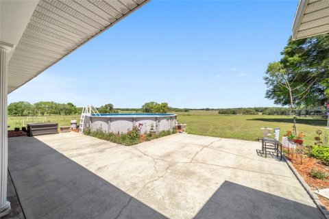 House in Dunnellon, Florida 4 bedrooms, 344.95 sq.m. № 2208375 - photo 29